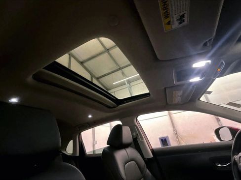 Used 2025 Honda HR-V EX-L image 21