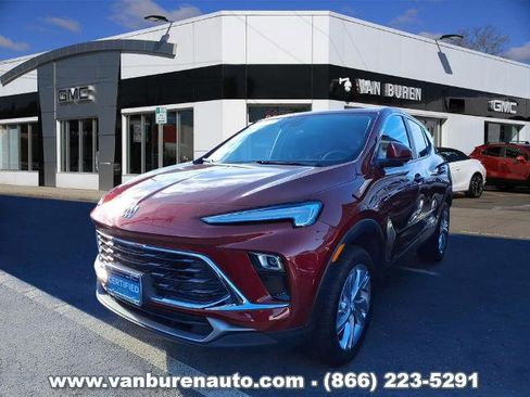 Certified 2024 Buick Encore GX Preferred w/ Comfort Package image 1