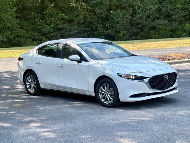 Used 2026 MAZDA MAZDA3 s FWD image 10