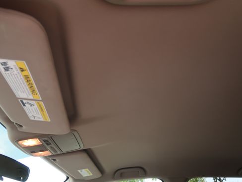 Used 2018 Honda Pilot EX image 8