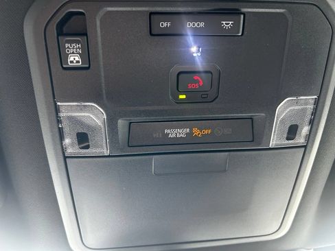 New 2026 Toyota Tundra Limited AWD/4WD image 17