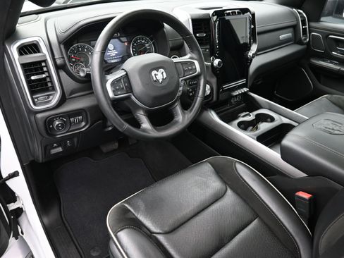 Used 2023 RAM 1500 Laramie AWD/4WD image 22