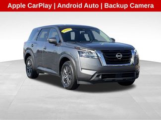 Used 2022 Nissan Pathfinder S video 1