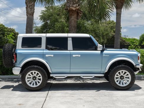 Used 2023 Ford Bronco Wildtrak AWD/4WD image 9