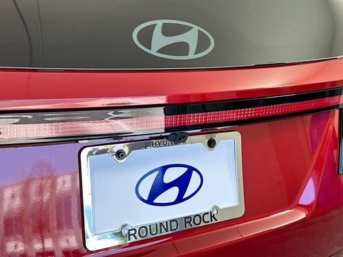 New 2026 Hyundai Tucson SEL FWD image 22
