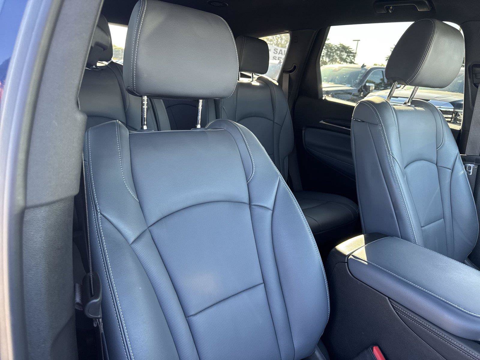 Used 2023 Buick Enclave Premium FWD image 28