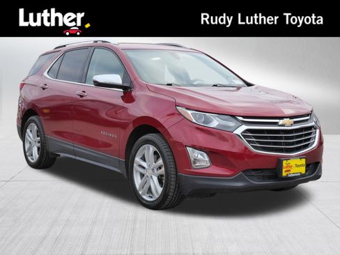 Used 2019 Chevrolet Equinox Premier image 1