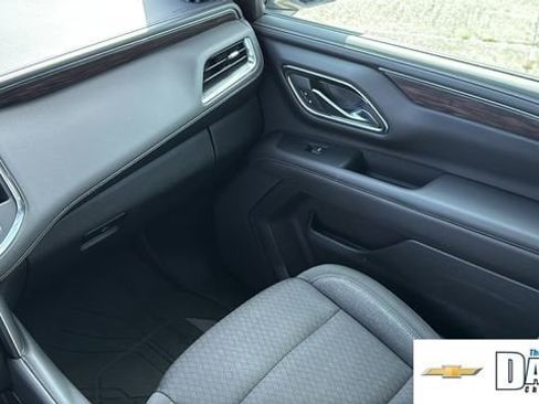 Used 2023 Chevrolet Tahoe LS RWD image 9