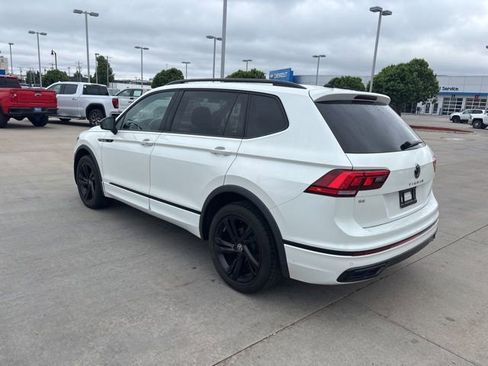 Used 2023 Volkswagen Tiguan SE R-Line AWD/4WD image 5
