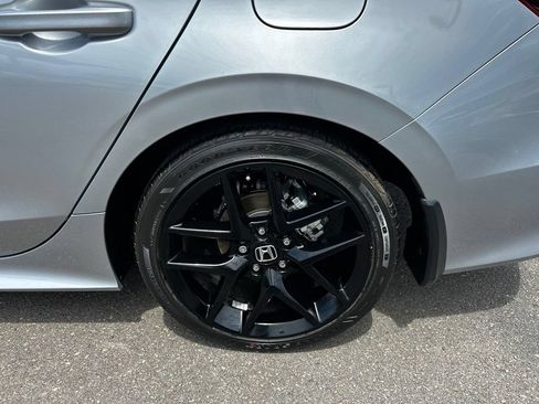 Used 2025 Honda Civic Sport image 11
