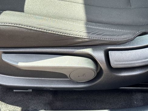 Certified 2021 Hyundai Elantra SEL image 19