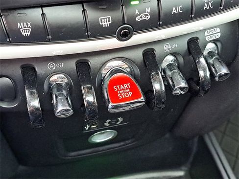 Used 2018 MINI Cooper Countryman S image 13