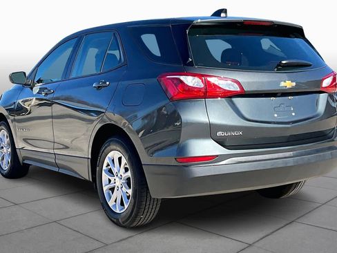 Used 2019 Chevrolet Equinox LS image 10