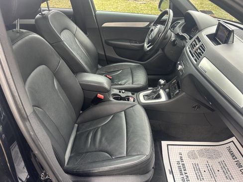 Used 2018 Audi Q3 2.0T Premium image 11