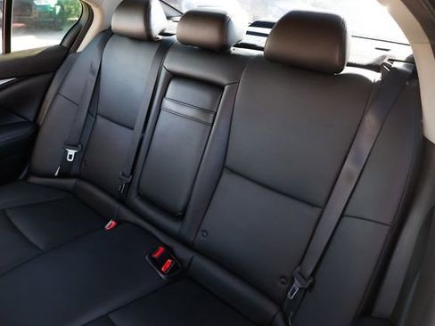 Used 2017 INFINITI Q50 3.0t Premium image 8