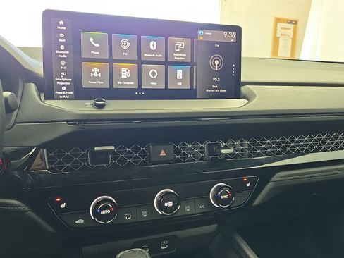 Certified 2023 Honda Accord Sport image 19