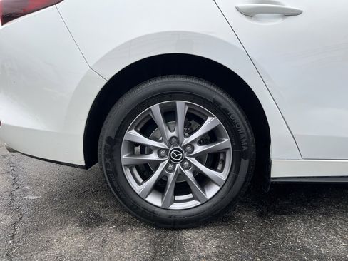 Used 2022 MAZDA MAZDA3 s image 34