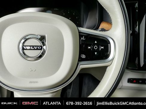 Used 2019 Volvo V90 T5 Inscription w/ Protection Package Premier image 12