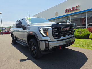 Used 2024 GMC Sierra 2500 AT4 w/ Technology Package AWD/4WD video 1