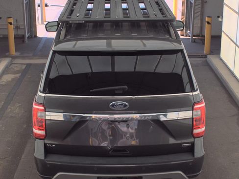 Used 2021 Ford Expedition XLT w/ FX4 Off-Road Package AWD/4WD image 6