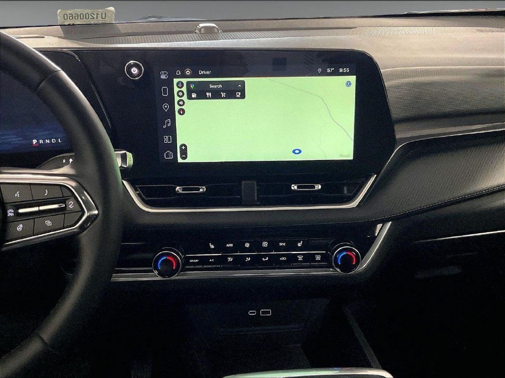 Used 2025 Chevrolet Equinox LT w/ Convenience Package II AWD/4WD image 18