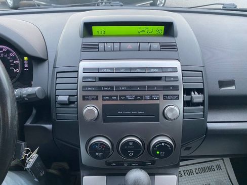 Used 2010 MAZDA MAZDA5 Sport FWD image 15