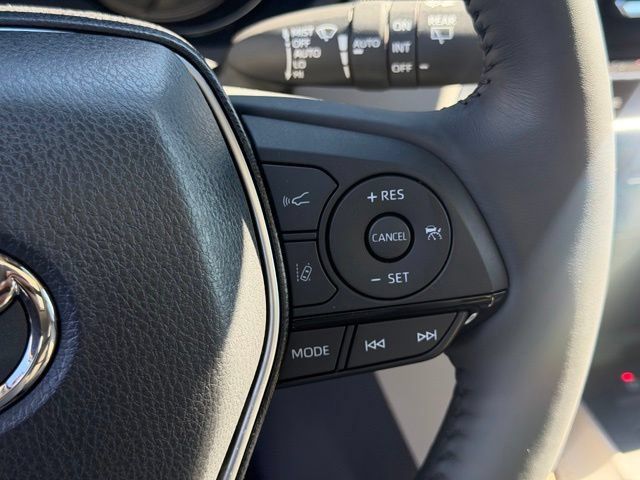 Certified 2022 Toyota Venza Limited w/ Advanced Technology Package AWD/4WD image 28