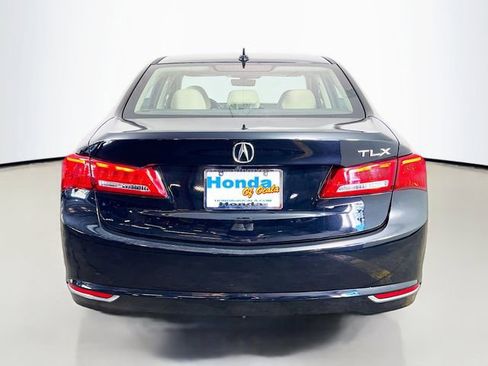 Used 2020 Acura TLX FWD image 8