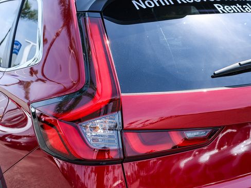 Used 2025 Honda CR-V Sport-L image 8