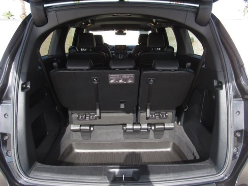 Certified 2023 Honda Odyssey Sport image 13