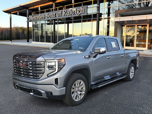 Used 2025 GMC Sierra 1500 Denali image 1
