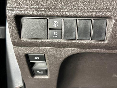 Used 2021 Honda Odyssey LX image 29