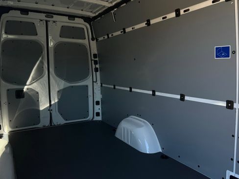 New 2026 Mercedes-Benz Sprinter 2500 image 15