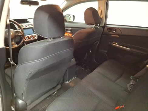 Used 2015 Subaru Crosstrek 2.0i Premium image 13