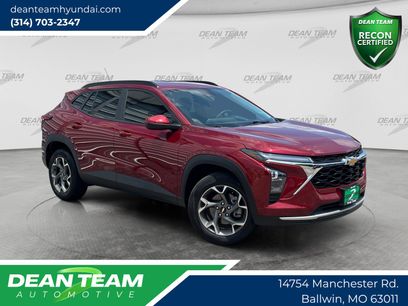 Used 2024 Chevrolet Trax LT w/ Driver Confidence Package