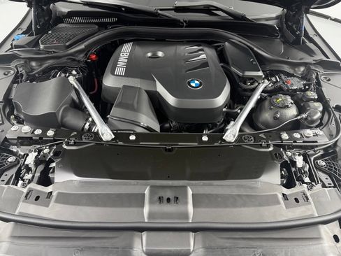 Used 2026 BMW 530i xDrive AWD/4WD image 10