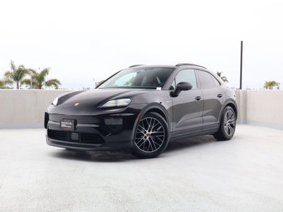 Certified 2025 Porsche Macan 4 Electric w/ Premium Package