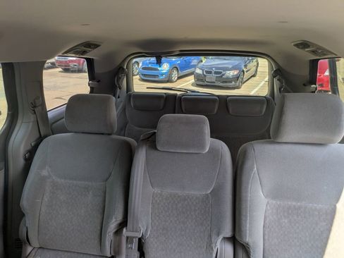 Used 2005 Toyota Sienna CE FWD image 11