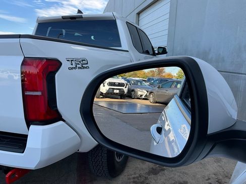 Used 2025 Buick Encore GX Preferred image 17