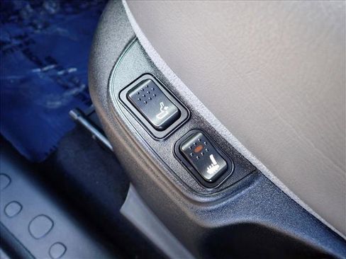 Used 2017 FIAT 500L Trekking w/ Popular Equipment Package image 13