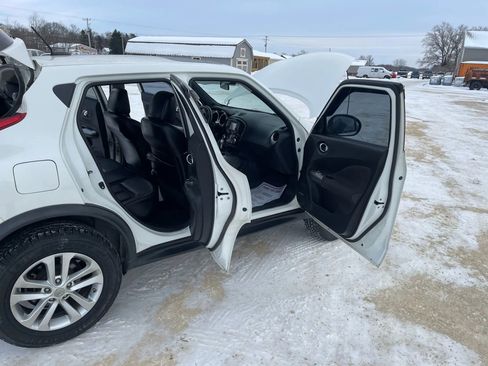 Used 2014 Nissan Juke SL image 12
