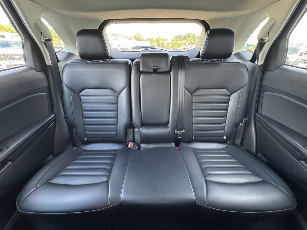 Used 2024 Ford Edge SEL AWD/4WD image 26