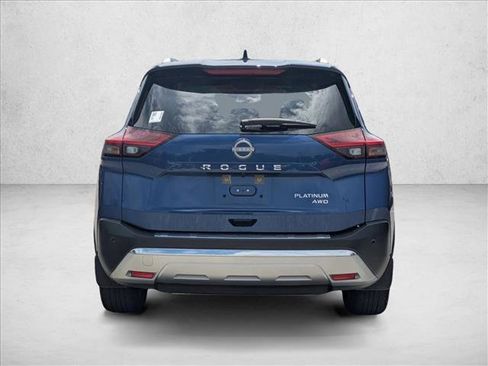 Used 2023 Nissan Rogue Platinum AWD/4WD image 6