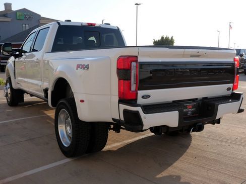 New 2026 Ford F450 Platinum w/ FX4 Off-Road Package AWD/4WD image 5