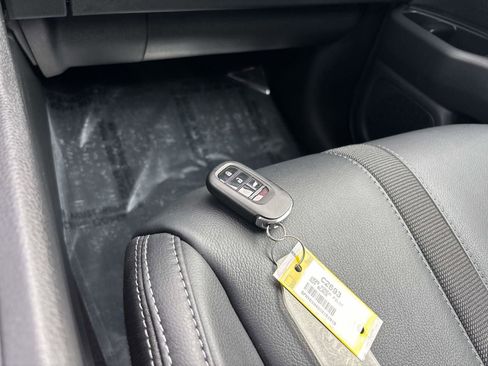 Certified 2025 Honda Pilot EX-L image 28