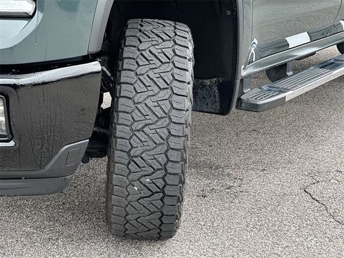 Used 2025 Chevrolet Silverado 2500 LTZ w/ Trail Boss Package image 25