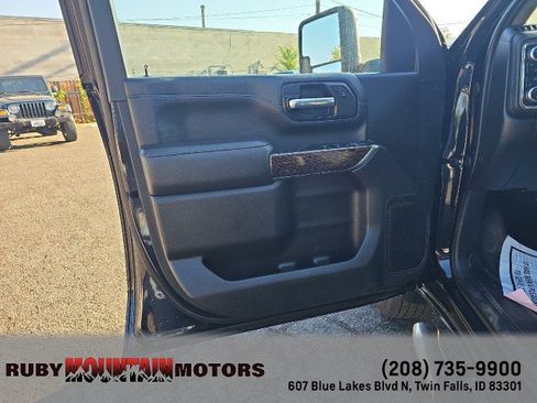 Used 2020 GMC Sierra 3500 SLE AWD/4WD image 10