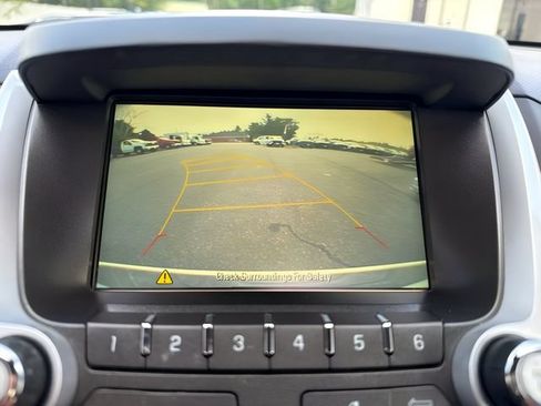 Used 2016 Chevrolet Equinox LTZ w/ Enhanced Convenience Package AWD/4WD image 31