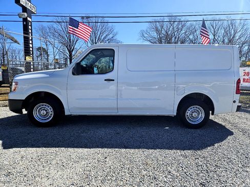 Used 2019 Nissan NV 1500 S image 2
