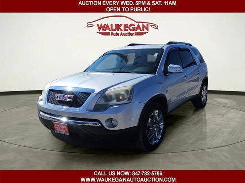 Used 2010 GMC Acadia SLT image 1